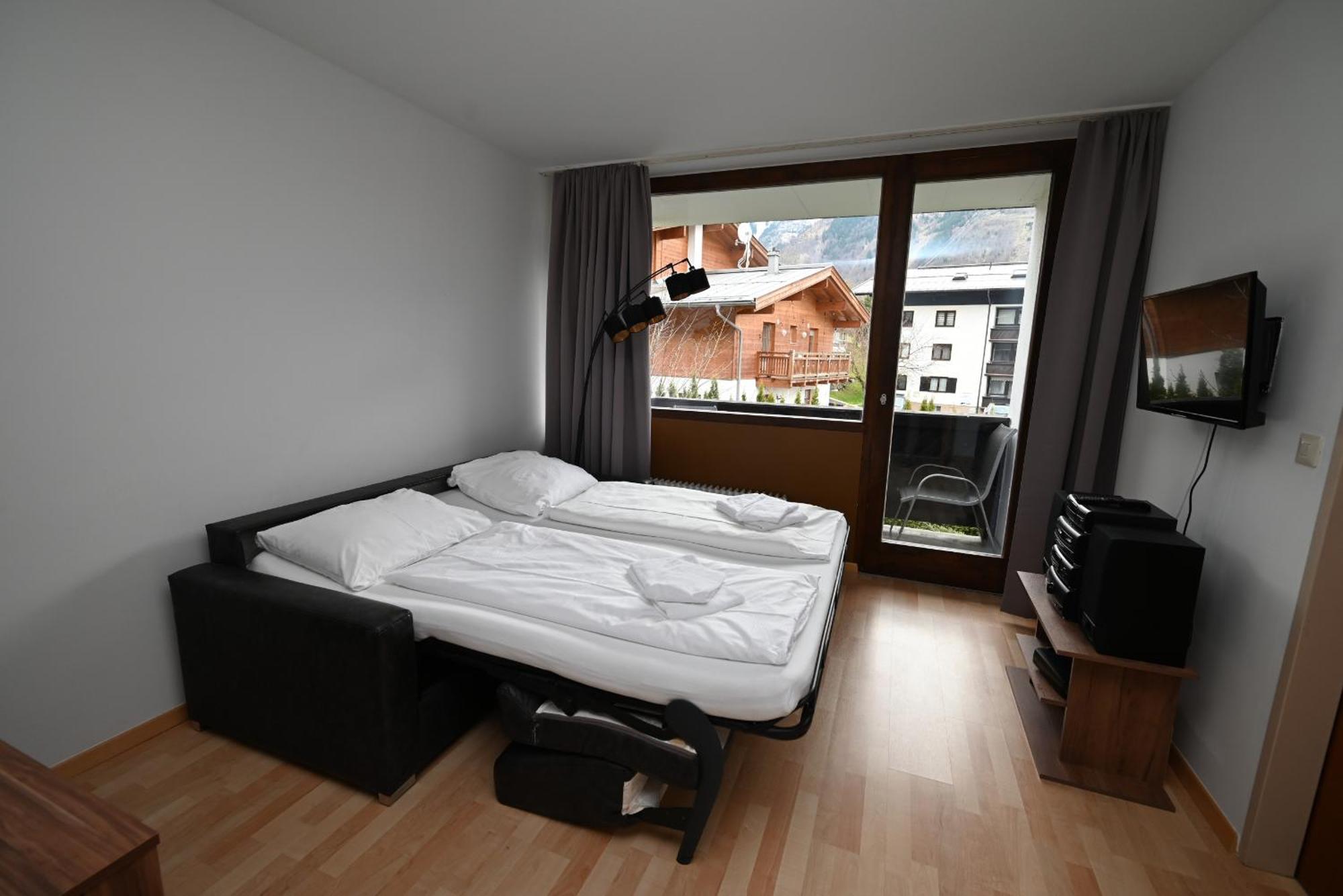 Apartment Haus 3 Top 16 - By Four Seasons Apartments Kaprun Extérieur photo