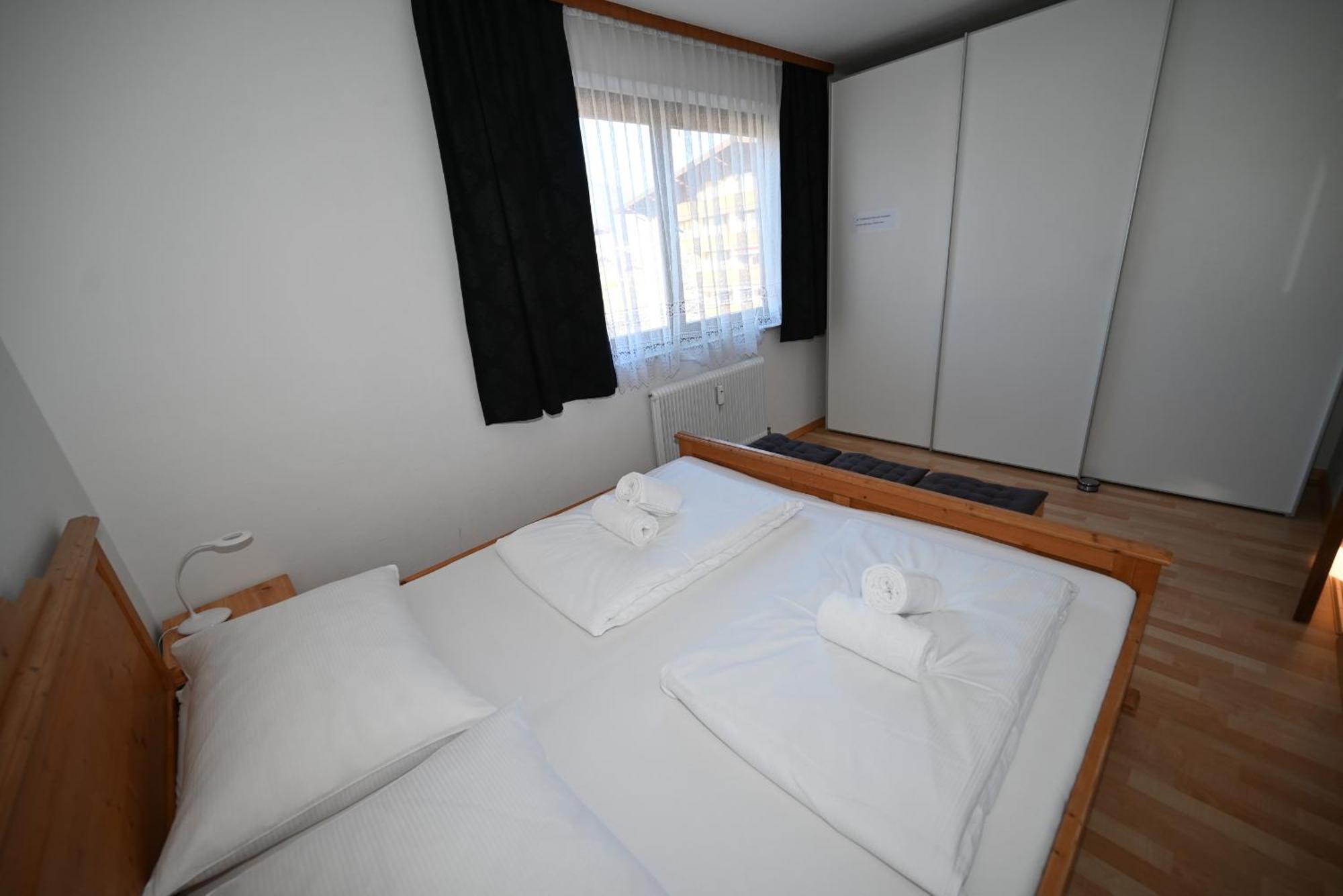 Apartment Haus 3 Top 16 - By Four Seasons Apartments Kaprun Extérieur photo